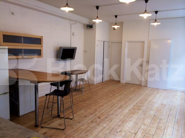 			UNDER OFFER, 2 Bedroom, 1 bath, 1 reception Apartment			 Southampton Way , Burgess Park 